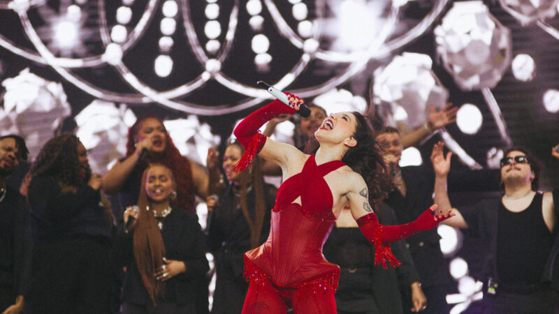 Priscilla emociona o The Town com show inesquecível
