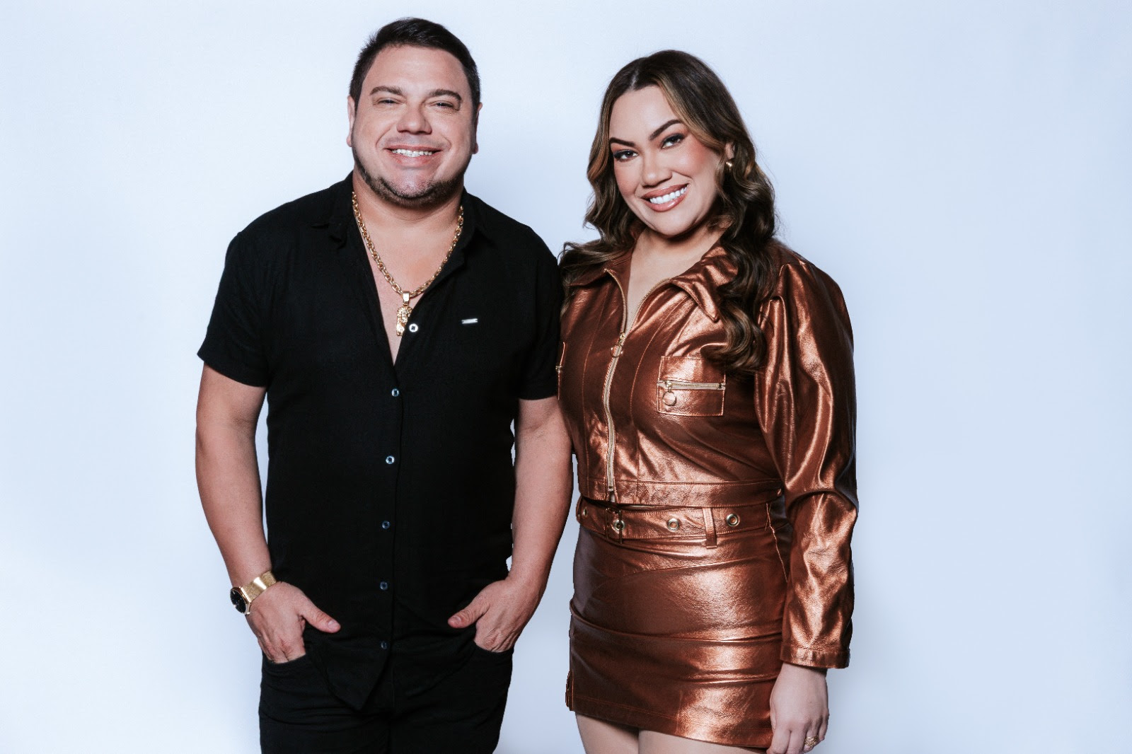 Claudio Ney & Juliana arrastam multidões com forró