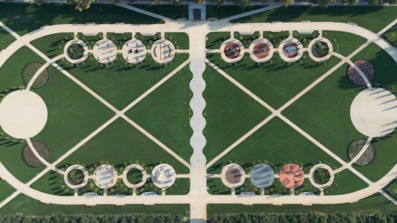 Itália inaugura mostra e Praça Itália revitalizada no Rio