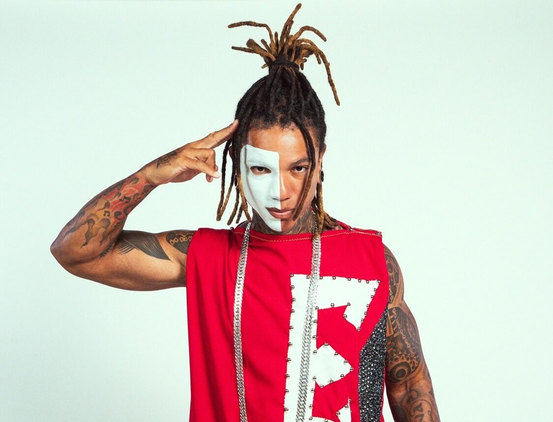 Edcity encerra Outubro Rosa no Shopping Lapa com show gratuito