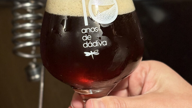 Dádiva celebra Oktoberfest com três chopes clássicos