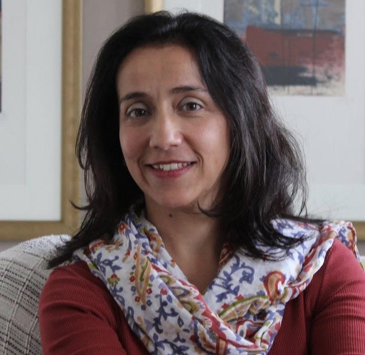 Entrevista: Fabiana Ratti, psicóloga, psicanalista e mestre em Psicologia pela PUC-SP