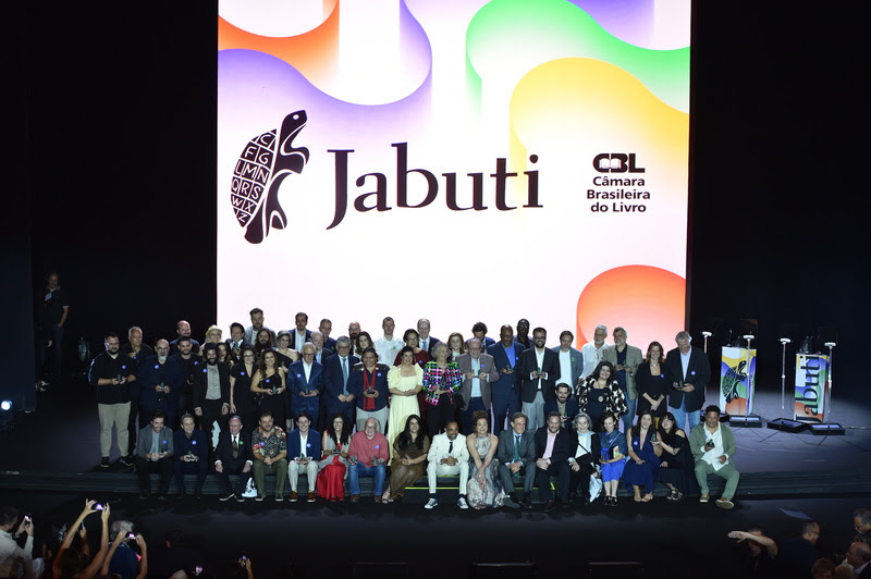 Miguel Krigsner vence Prêmio Jabuti com livro sobre empreendedorismo