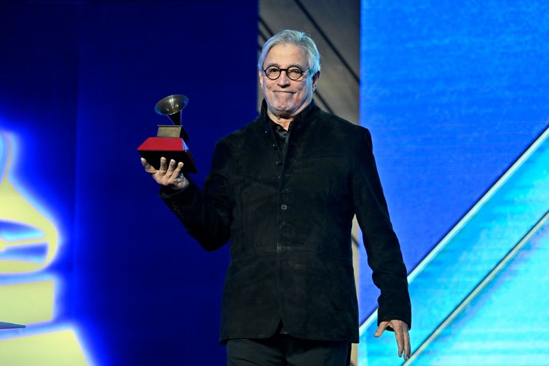 Latin GRAMMY homenageia Ivan Lins em Las Vegas