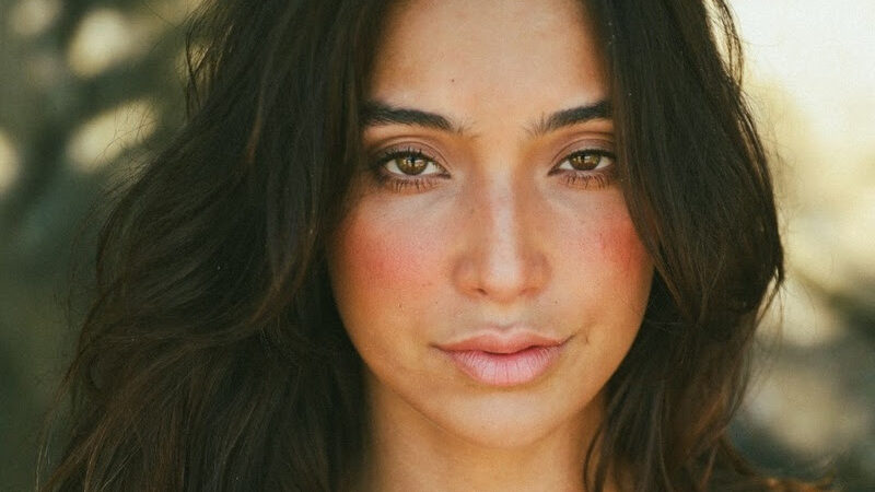 Vanessa Lopes lança biografia em Brasília neste domingo