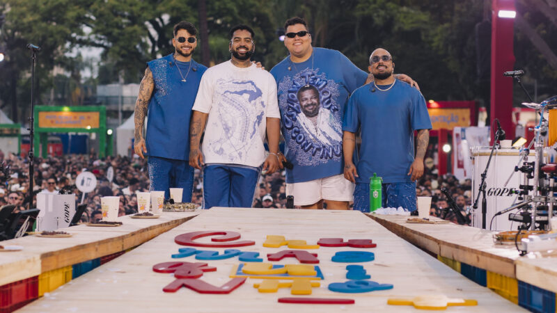 Menos é Mais grava novo “Churrasquinho” em São Paulo com ingressos esgotados em menos de duas horas e clima de celebração do pagode.