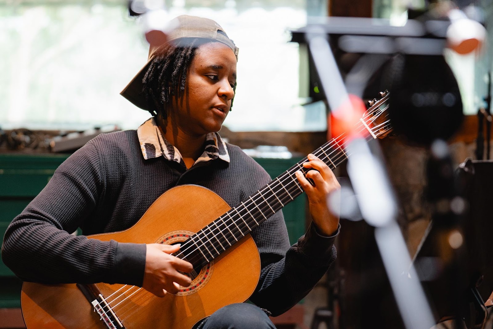 Entrevista: Gabriele Leite, intérprete, arranjadora e compositora