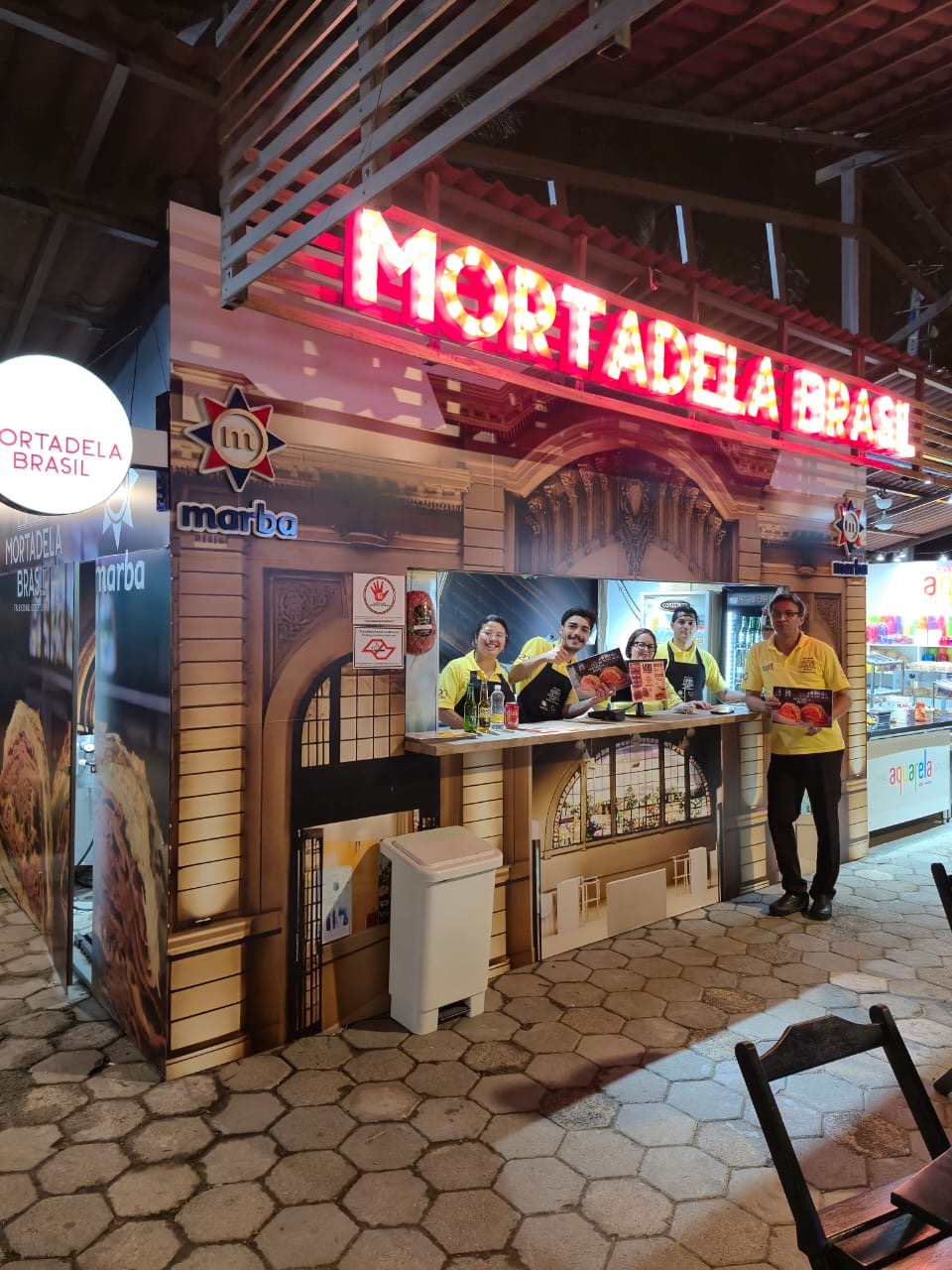 Mortadela Brasil estreia na Vila na Praia na Riviera