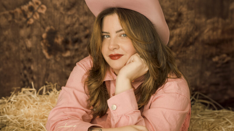 Entrevista: Giu Domingues, escritora