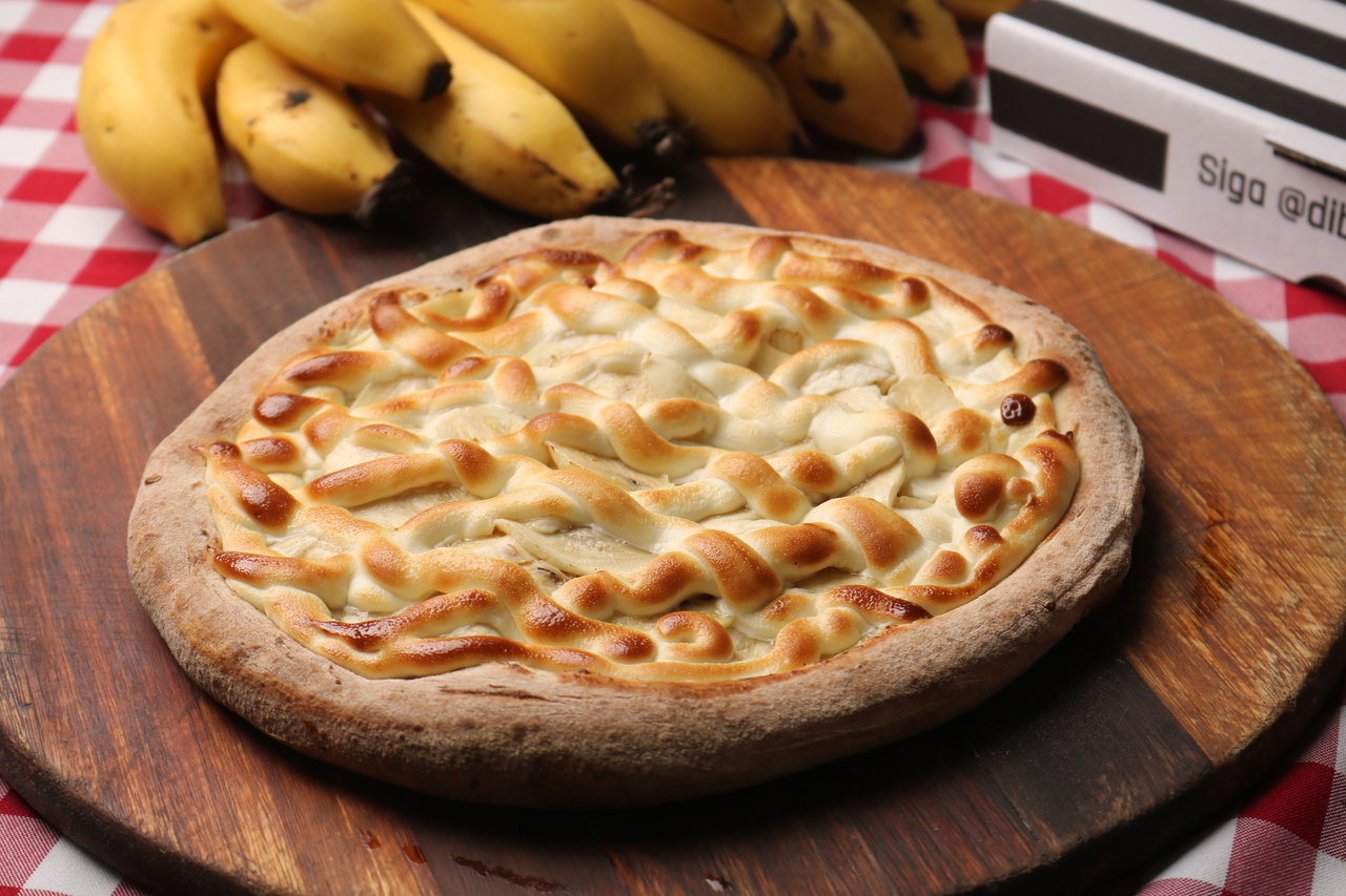 Maravilha de Banana impulsiona pizza doce