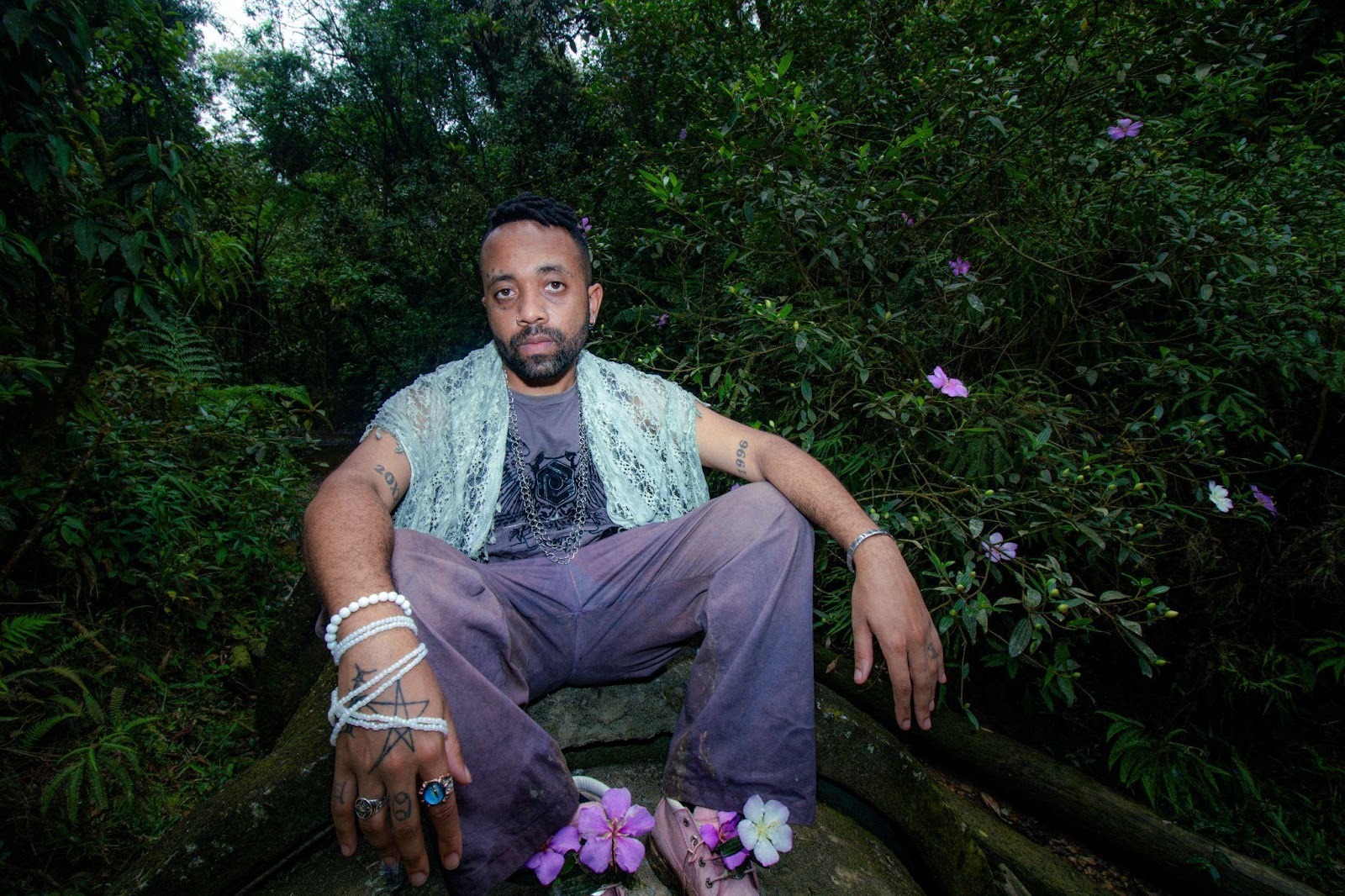 Entrevista: mulato, cantor e compositor paulista