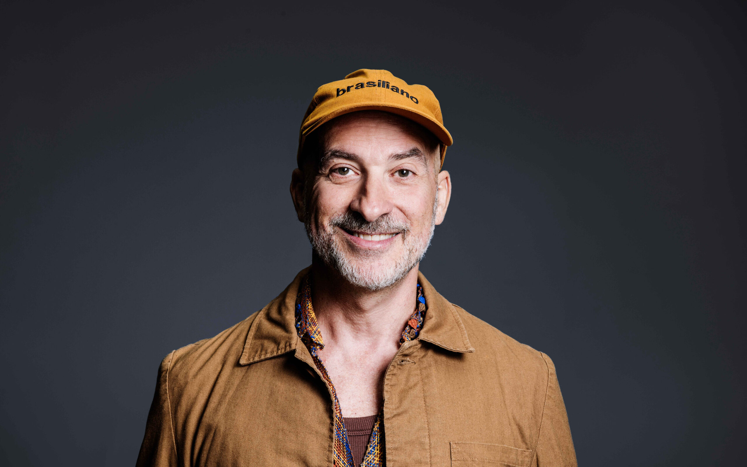 Lucas Santtana lança álbum Brasiliano