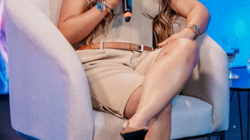 Simone Mendes lança o DVD “O Melhor de Mim”