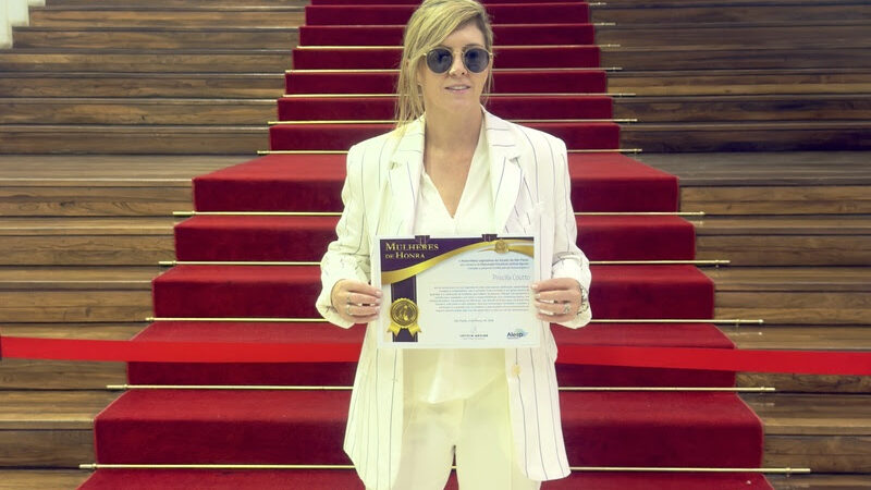 Priscilla Coutto recebe homenagem na Alesp