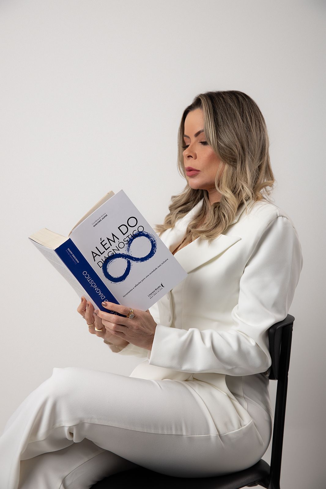 Advogada aborda acesso ao BPC-LOAS para pessoas com autismo em novo livro