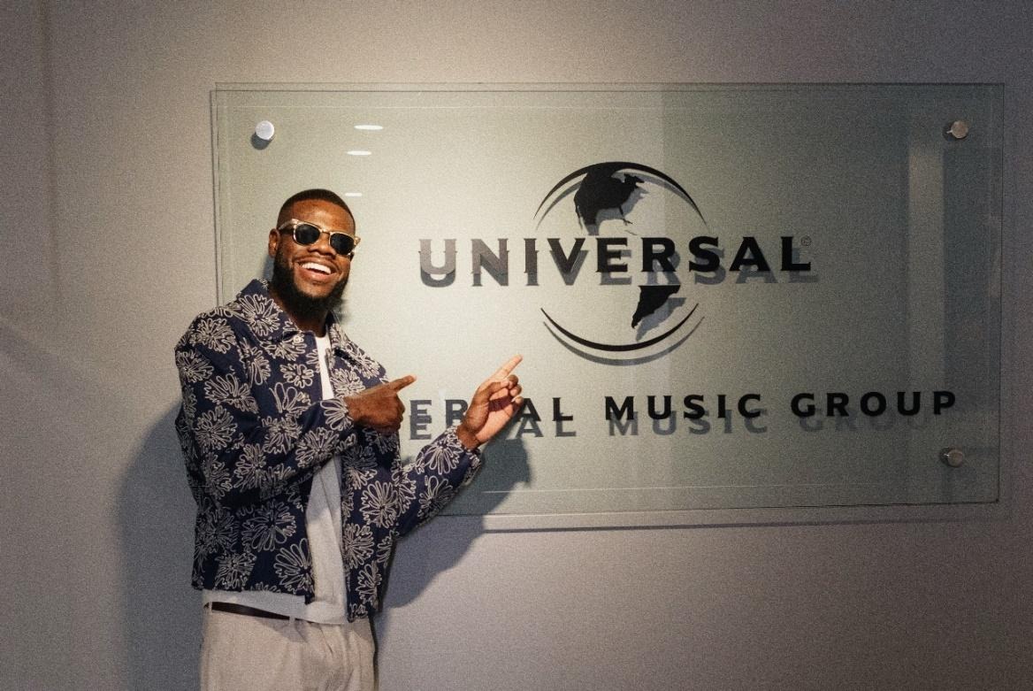 Samuel Eleoterio assina com a Universal Music Christian Group