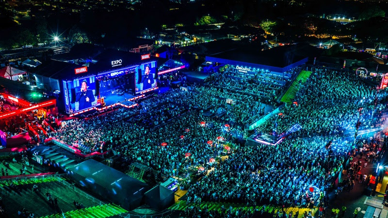ExpoLondrina 2026 abre com casa cheia e grandes shows