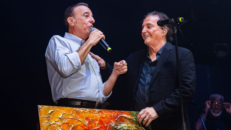 Fábio Jr. emociona Barretos em show para o Hospital de Amor