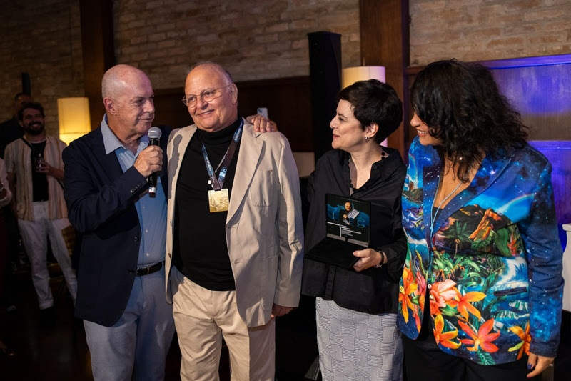 Guilherme Arantes recebe Medalha UBC em SP