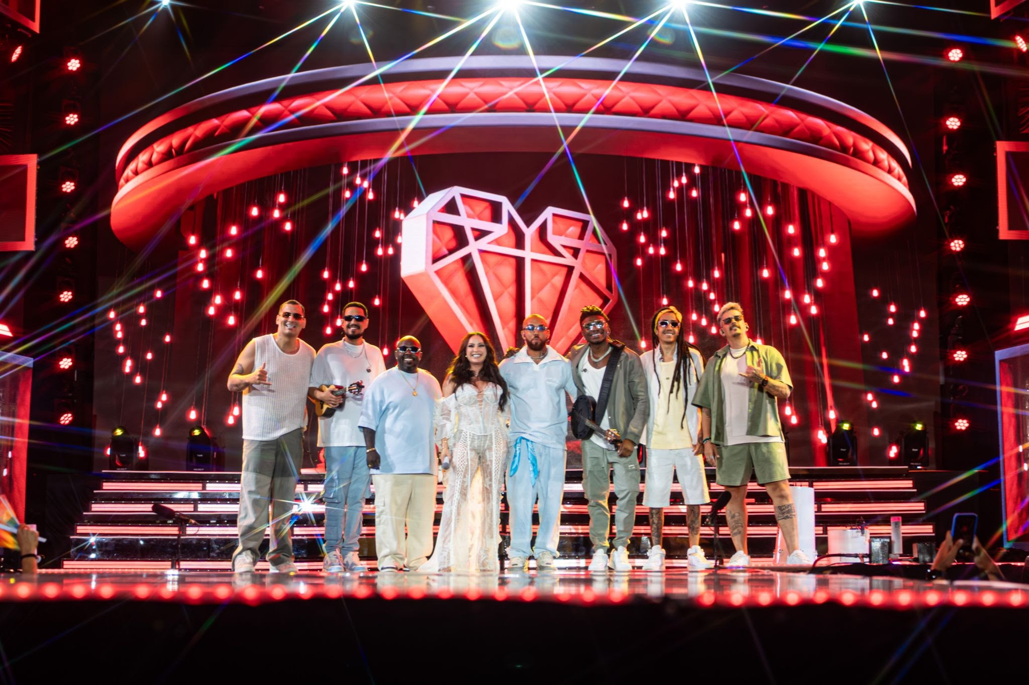 Raphaela Santos lança segunda parte de “Ao Vivo na Paraíba” e confirma presença no São João