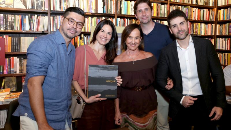 Alberto Landgraf lança livro Oteque no Brasil