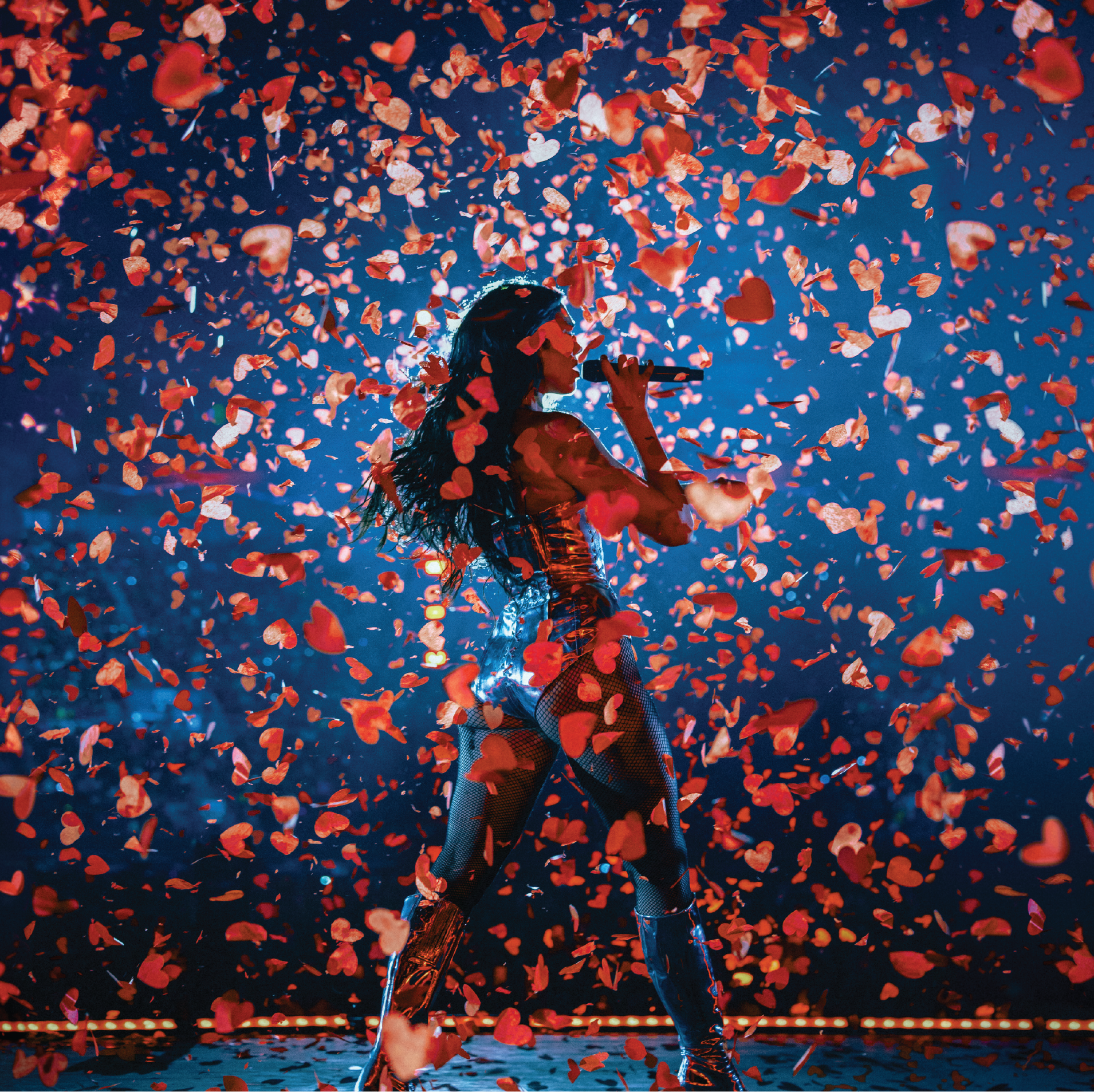 Dua Lipa lança álbum ao vivo gravado no México