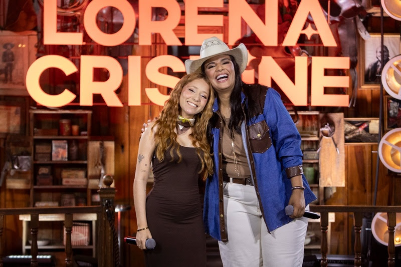 Lorena Cristine lança EP “Meu Copo Não Trai”