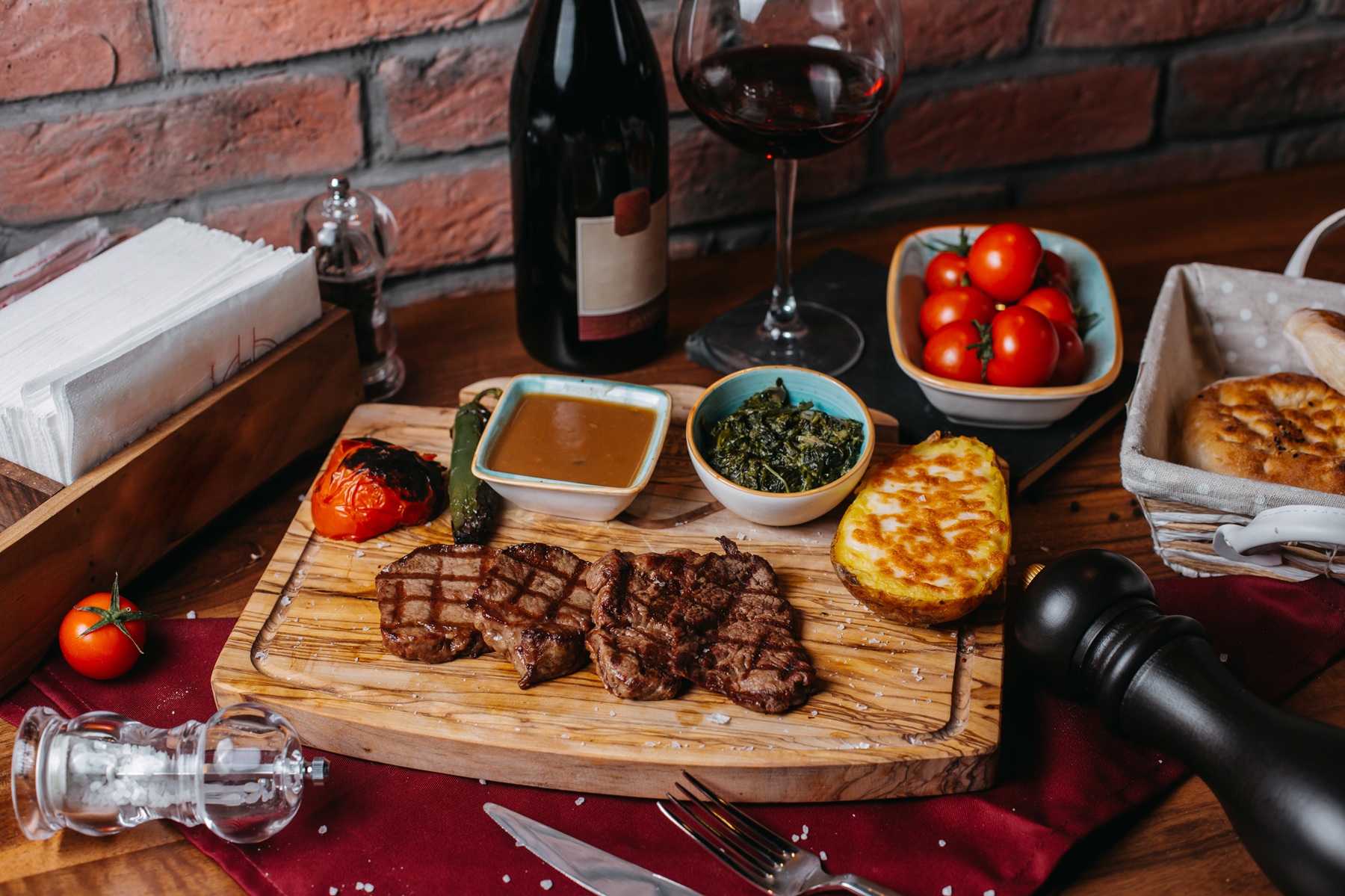 Frio em Curitiba: Parrilla e vinho esquentam o inverno
