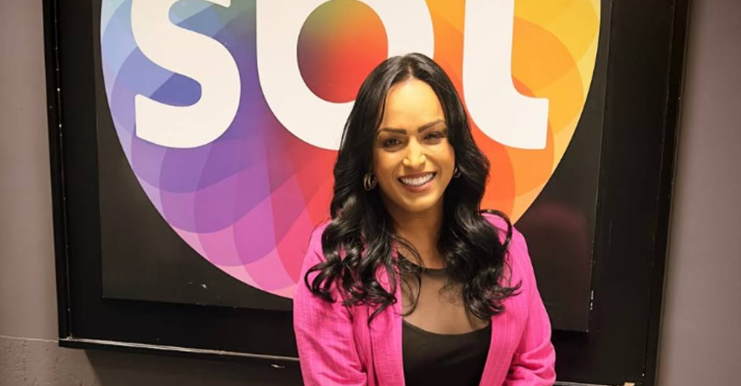 Lisa Gomes faz história ao comandar cobertura da Parada LGBT+ no SBT News