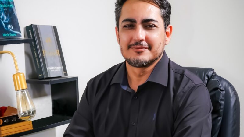 Márcio Lacerdda transforma o sertão em literatura