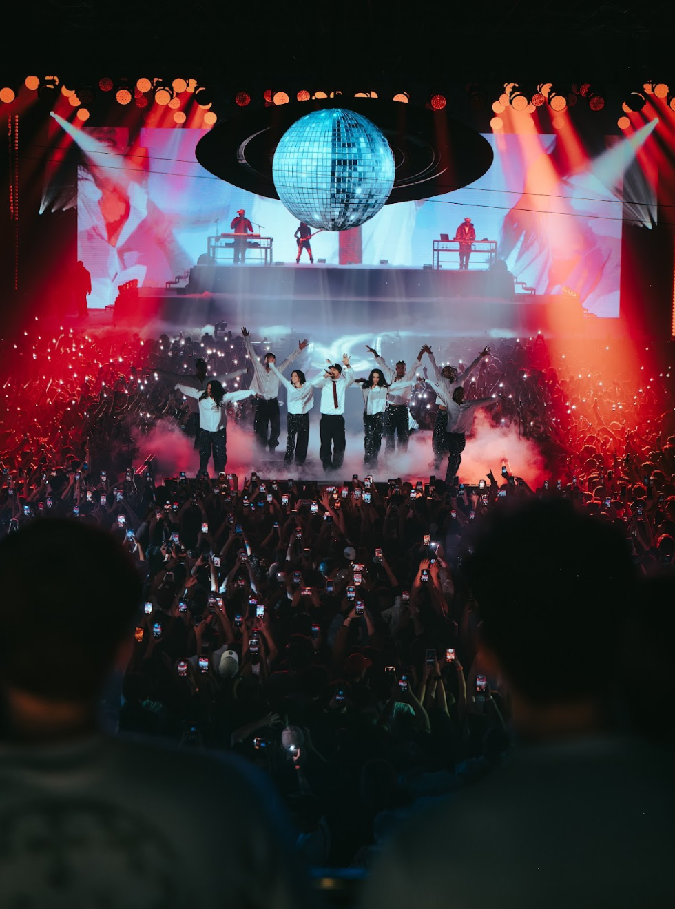 Veigh encerra era EVOM com DVD gravado em São Paulo