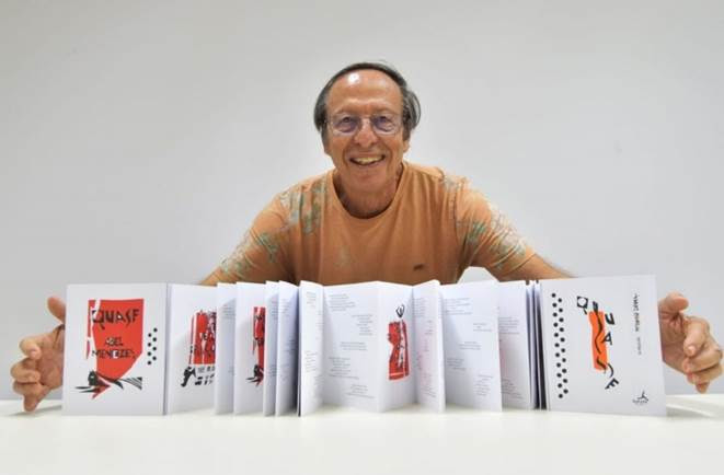 Abel Menezes lança livro-sanfona Quase em São Paulo