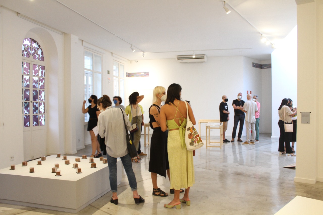 Exposição de Yiftah Peled abre no MAES com obras interativas