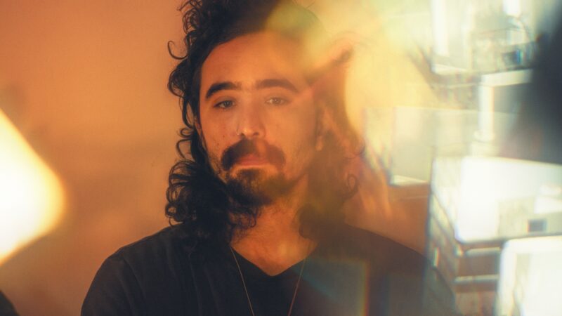 Rodrigo Novo lança álbum Sítio com show em Vitória