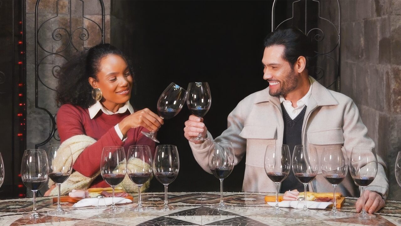 Salton lança experiência de vinho direto da barrica