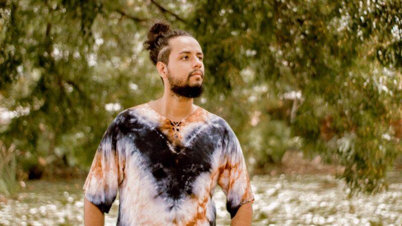Léo de Paula lança álbum de percussão contemporânea