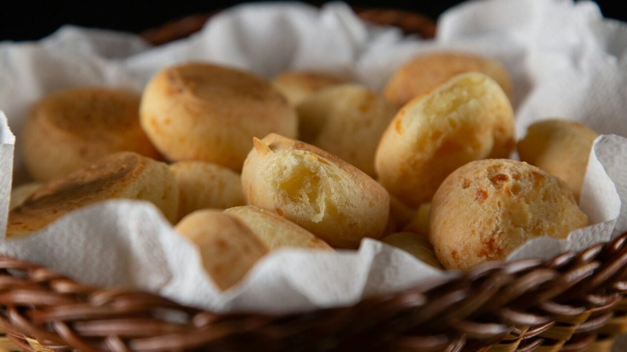 Dia do Pão de Queijo: chef ensina versão vegana