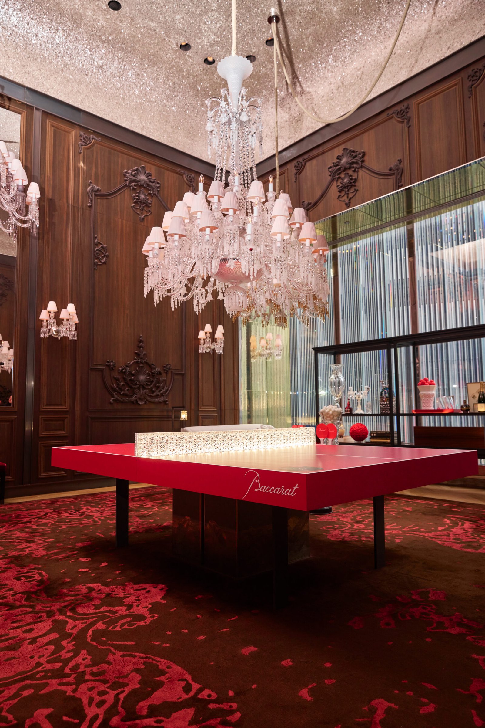 Baccarat Hotel lança a experiência Crystal Courtside em NY