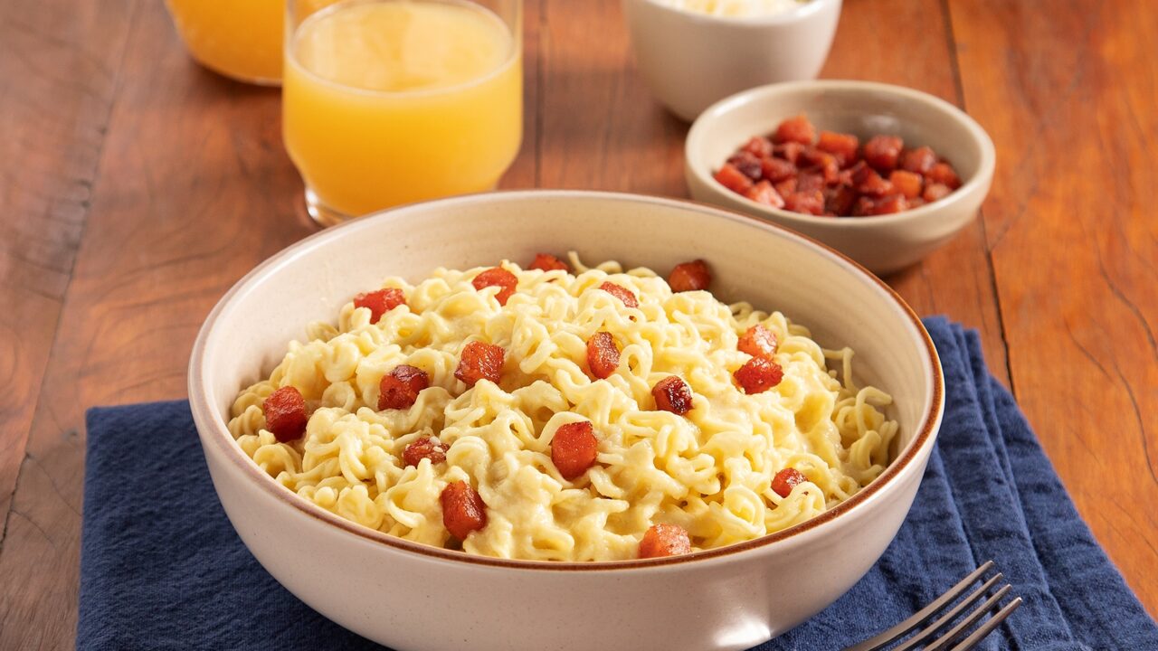 Lámen à carbonara: receita rápida para dias corridos