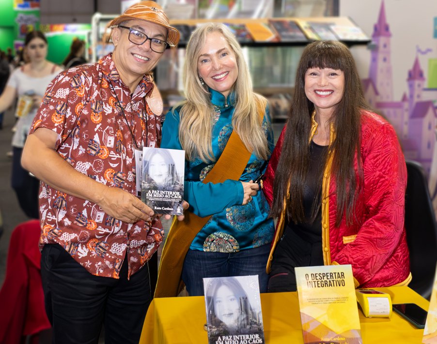 Rute Cardoso lança dois livros sobre saúde mental na Bienal de São Paulo