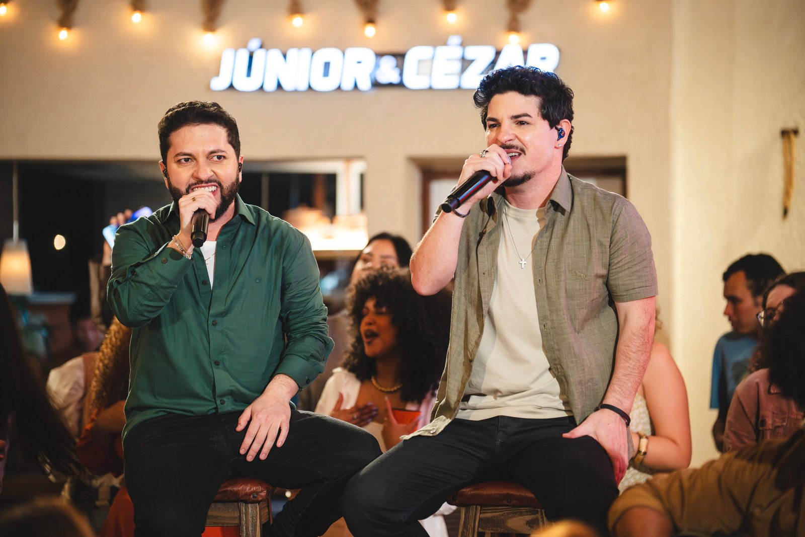 Júnior & Cézar lançam álbum “Daquele Jeitão”