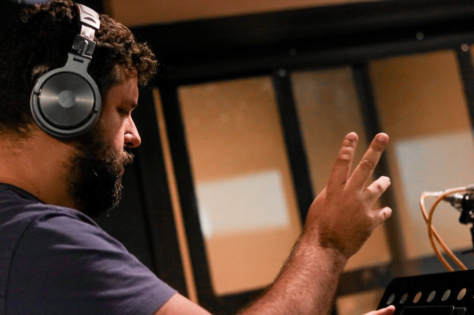 Entrevista: João Marcondes, compositor