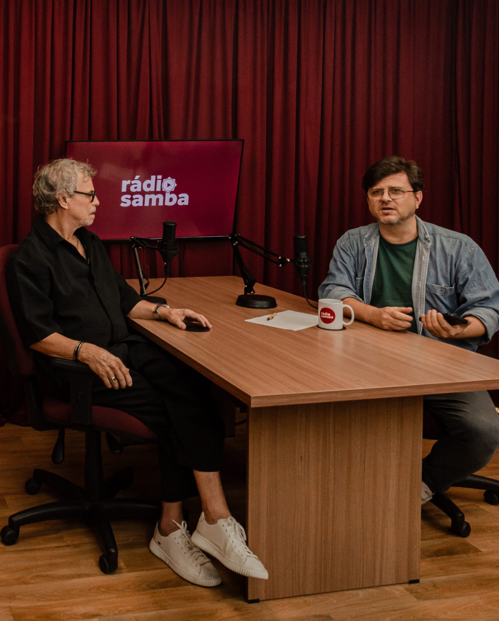 Leandro Fregonesi e Raul DiCaprio participam de “O Samba Tem História”
