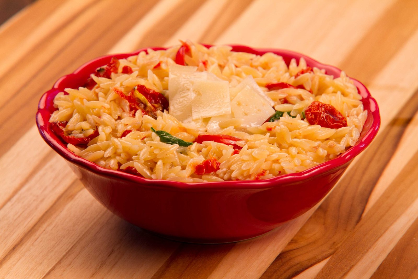 Risoni risotado de parmesão é opção para o Dia das Crianças