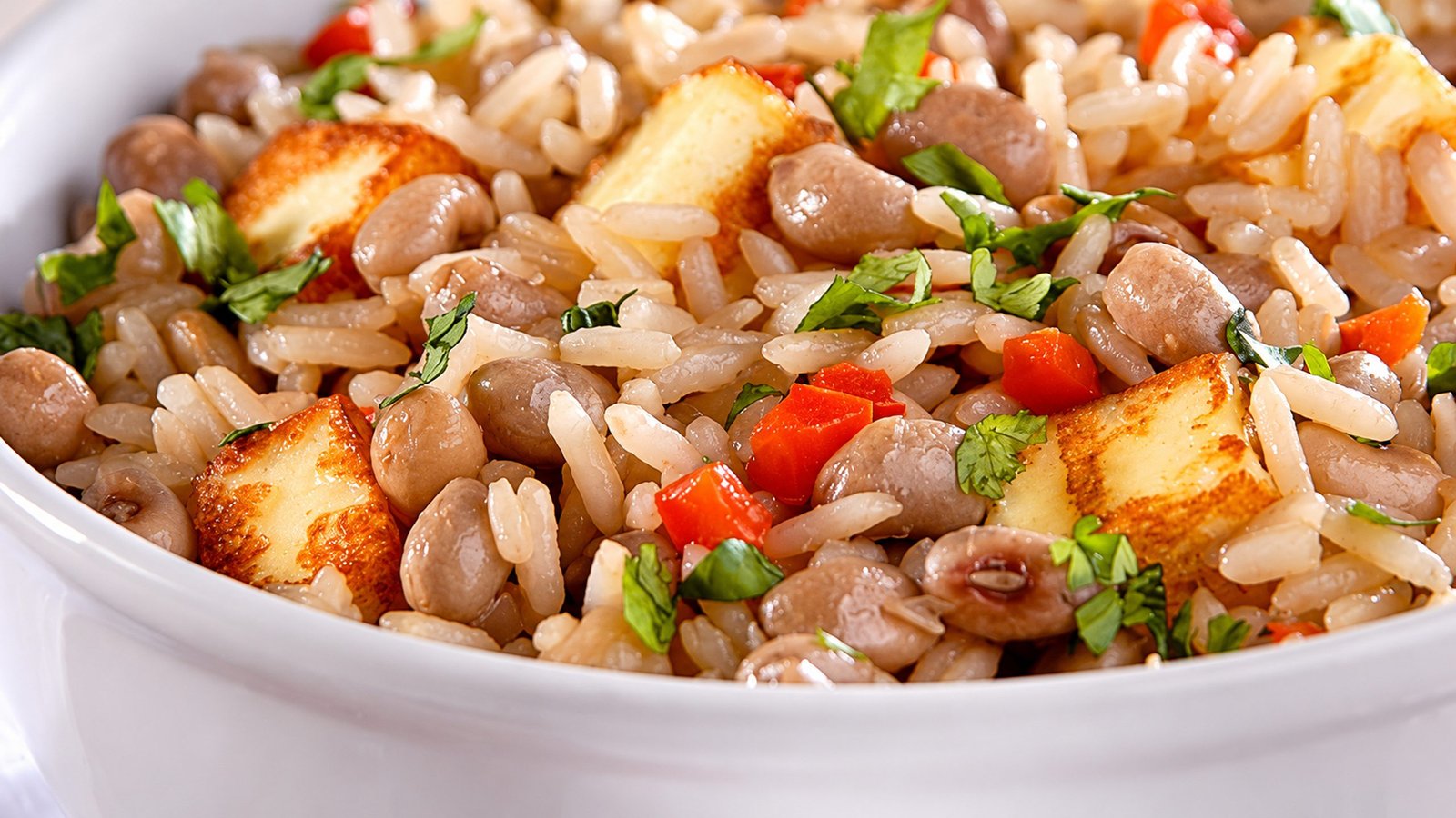 Dia Internacional do Arroz destaca quatro pratos regionais brasileiros